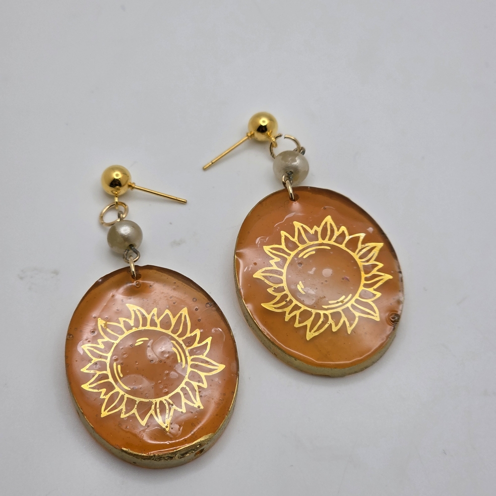 Elegant Sunflower Oval Earrings in Gold and Brown